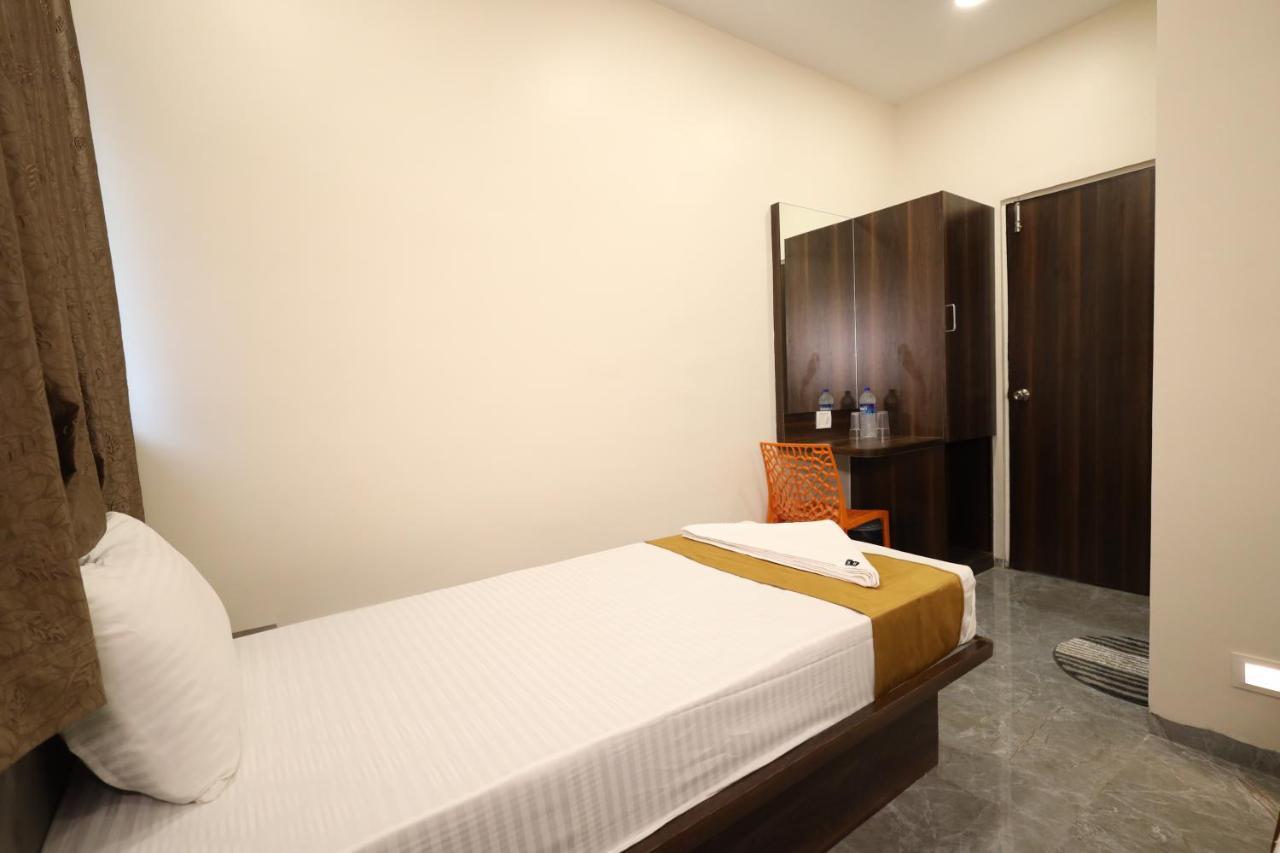 R K Residency Mahape Hotel Navi Mumbai Luaran gambar