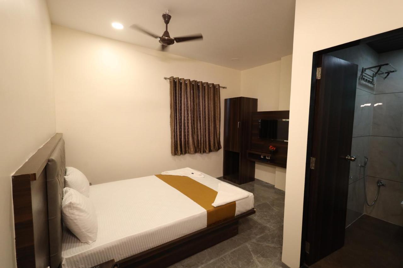 R K Residency Mahape Hotel Navi Mumbai Luaran gambar